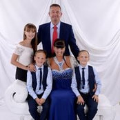 Michelle Rowe's photo