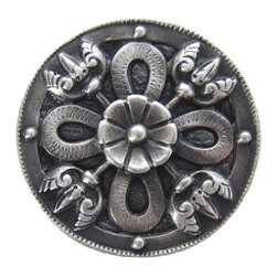 Inviting Home Inc. - Celtic Shield Knob, Antique-Style Pewter - Cabinet And Drawer Knobs