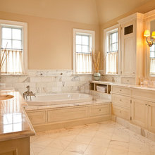 Lan Master Bathroom