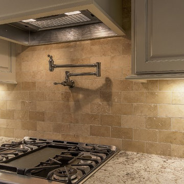Hampton's Grant Area Kitchen