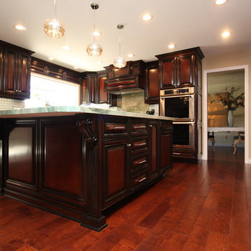 Magnificent 2-tone Cherry Finish Kitchen