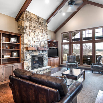 Charming Rustic Retreat - Custom Home