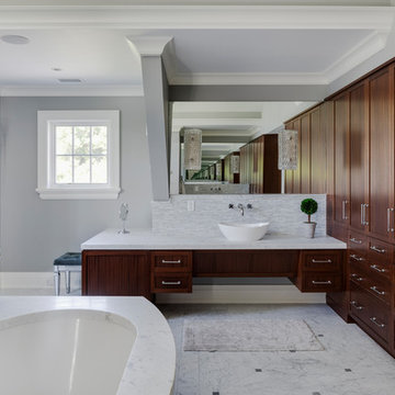 Expansive Shingle Style