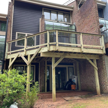 Thrush Ridge Rd, Reston, VA 20191 Deck