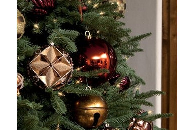 BH Balsam Fir™ Artificial Christmas Tree