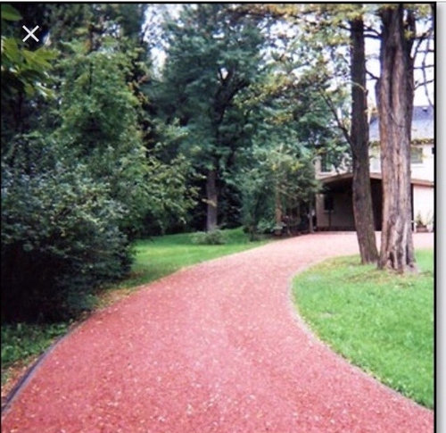 Chip and seal driveway