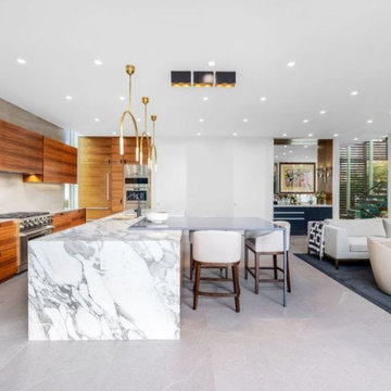 Modern Custom Kitchen Design