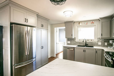 Kitchen - modern kitchen idea in Other