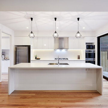 Holden Road - Kitchen