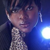 Foto von Debbie Adeoye