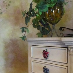 Glass pulls and knobs for drawers and cabinets - Cabinet And Drawer Handle Pulls