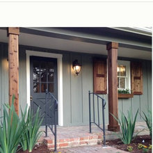 Front of house and yard