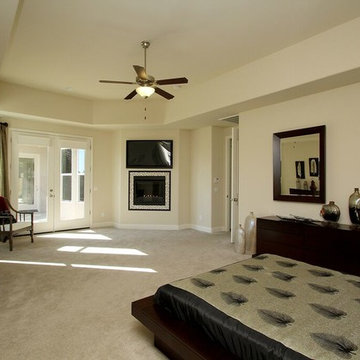 "Avila" Model Home in "Dry Creek" Clovis Tract