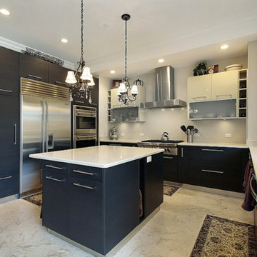 Custom Kitchen Cabinets