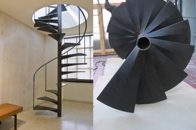 Staircase - contemporary staircase idea in New York