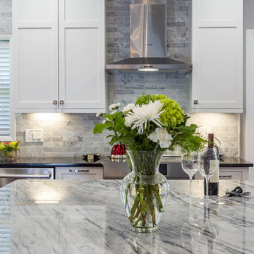 Charlotte Contemporary Kitchen