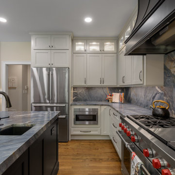 Grandmar Chase Kitchen