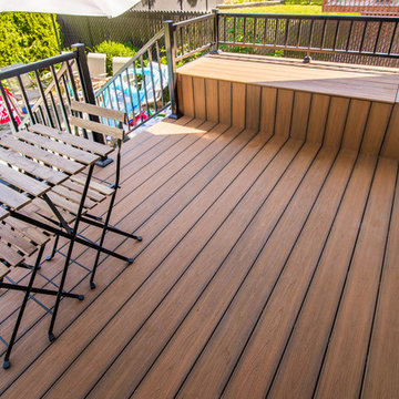 Deck & Stairs in Pointe Claire