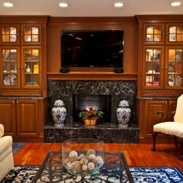 Luxurious Gourmet Kitchen in Fairfax Station Combines Beauty and Function