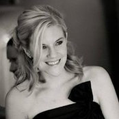 Kate Irving's photo