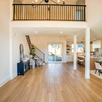 Two-Story Entry with Loft Railing, Stair and Open Main Floor – Snohomish
