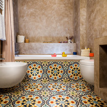 Santa Monica - Main Bathroom
