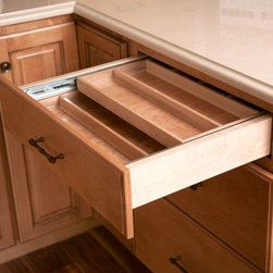 Showroom 1 - Kitchen Drawer Organizers
