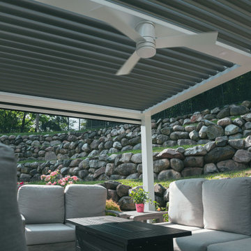 Good Residence - Plymouth, MI: StruXure Louvered Pergola & MagnaTrack Screens