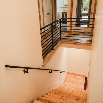 Snoqualmie Modern SIPS Residence