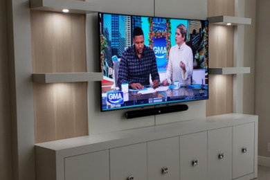 Inspiration for a contemporary family room remodel in Miami