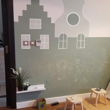 Play area in breakfast room