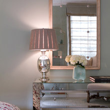 Gray bedroom 2025