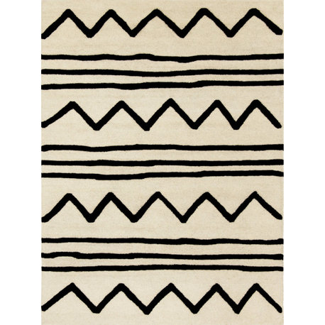 Safavieh Safavieh Kids SFK907D 5'x7' Ivory/Black Rug