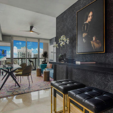 ICON Brickell Airbnb Studio Kitchen and Entry