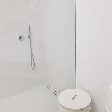 Baño minimalista