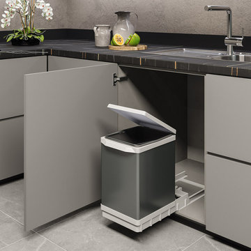 Pull-out Trash Cans