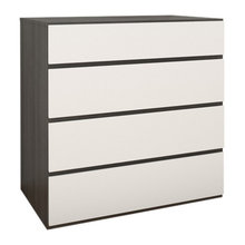 chests