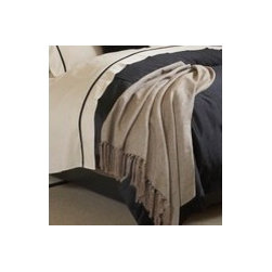 Gatsby Throw - Bedroom Products