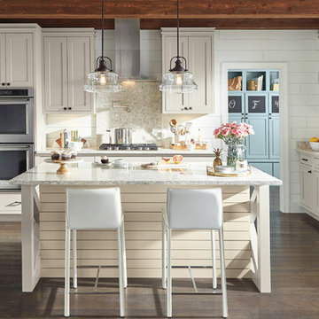 Diamond Cabinets: Modern Farmhouse Kitchen