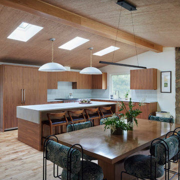 East Grand Rapids Cozy Modern