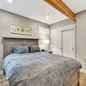 Quaint Craftsman ADU in Portland - Bedroom