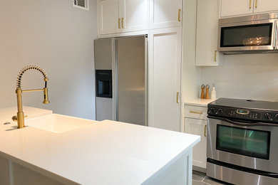 Example of a small minimalist kitchen design in Dallas