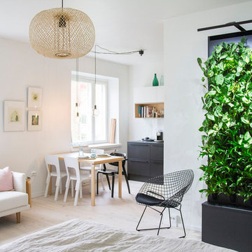 Home of Fresh Air and Greenery, Naava