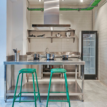 Hola Hostal Collblanc