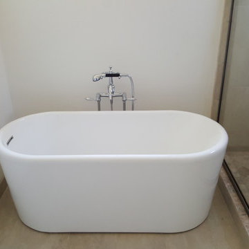 Seamless Acrylic Tubs