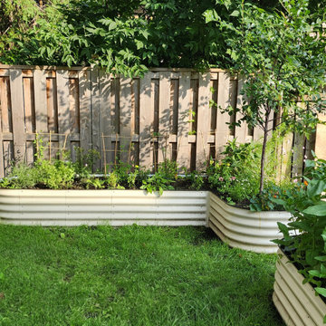 An Eco-conscious Garden: Permeable patio, walkway + Edible Garden