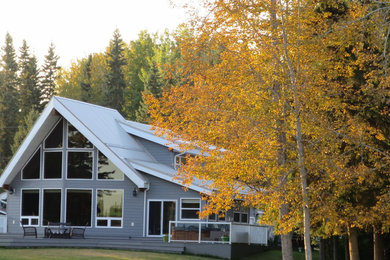 Island lake cabin