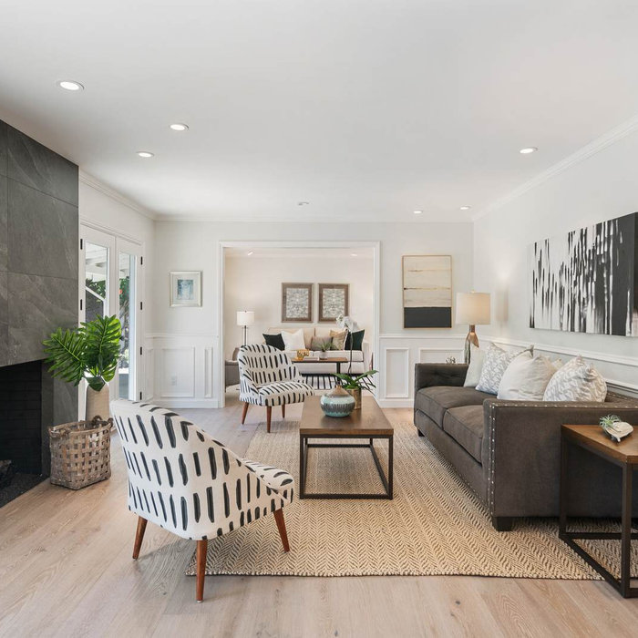 Living room - living room idea in San Francisco