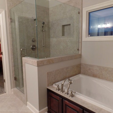 Estanaula Master Bathroom