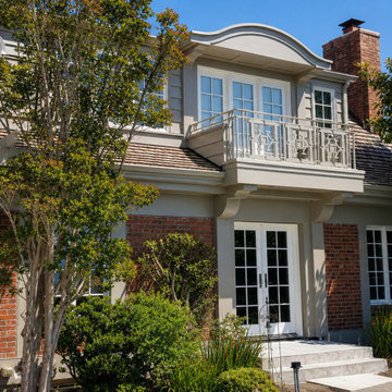 Colorful Seattle Elegance | Magnolia Puget Sound View Remodel